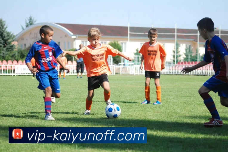 12支业余队突围全民足球助力2026足协杯资格赛圆满落幕